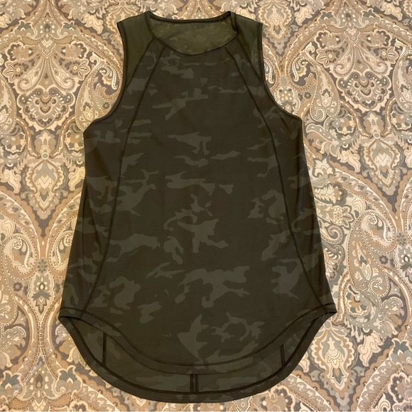 Mint Lululemon Sculpt Tank Incognito Camo Women’s Sz 6-8 Worn 2x - Picture 2 of 13